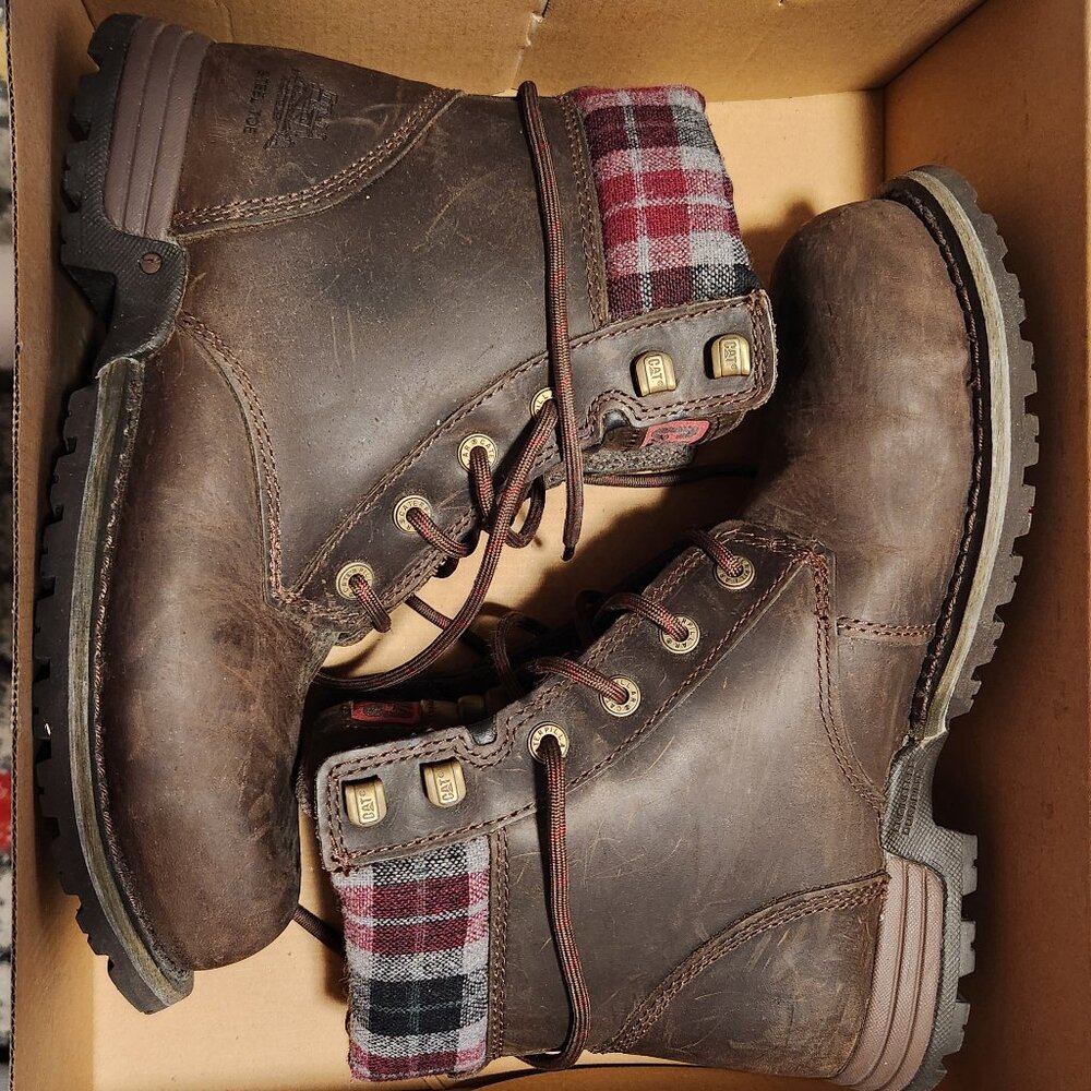 CAT Steel Toed Work Boots Women Size 9